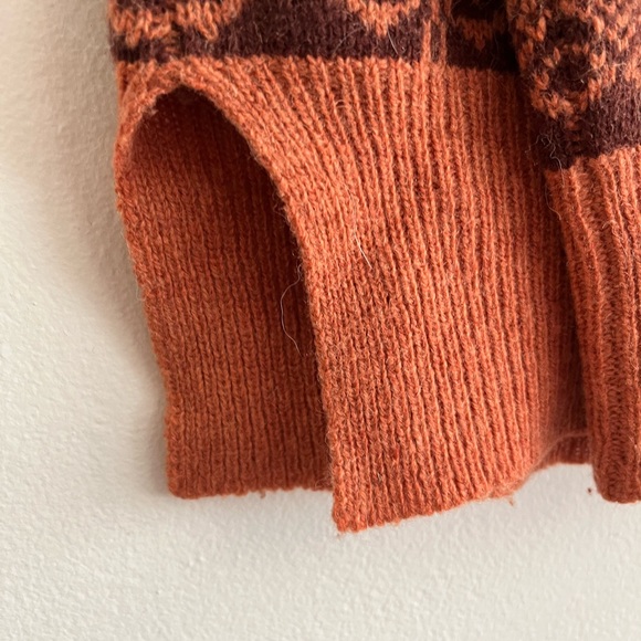 Roots Wool Sweater - Picture 3 of 3